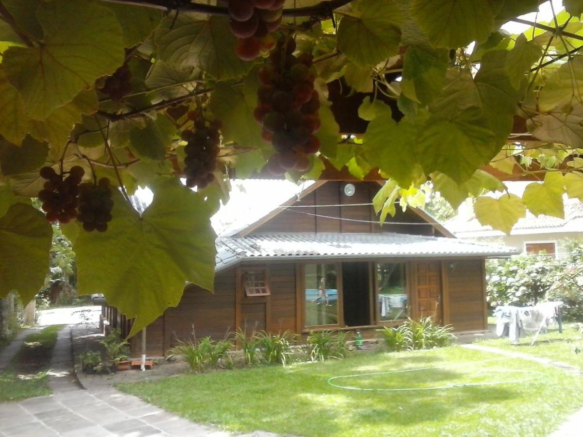Chale Martinho Villa Грамаду Екстериор снимка